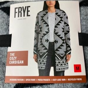 NWT Women’s Frye The Cozy Cardigan Size Medium